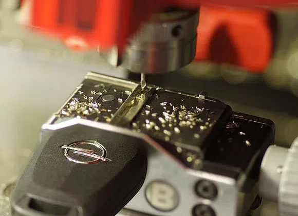 Universal Locksmith Store Carson, CA 310-975-3539 - 11-Key-Cutting